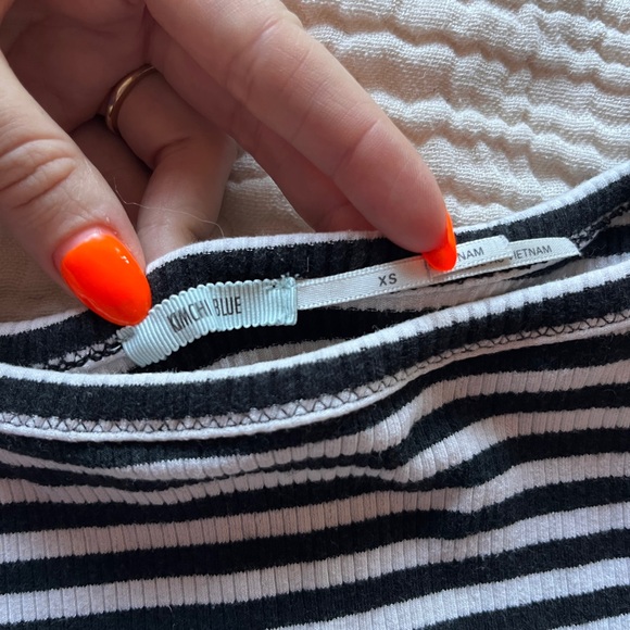 Kimchi Blue Urban Outfitters striped cropped tank top
Size XS - Picture 5 of 6